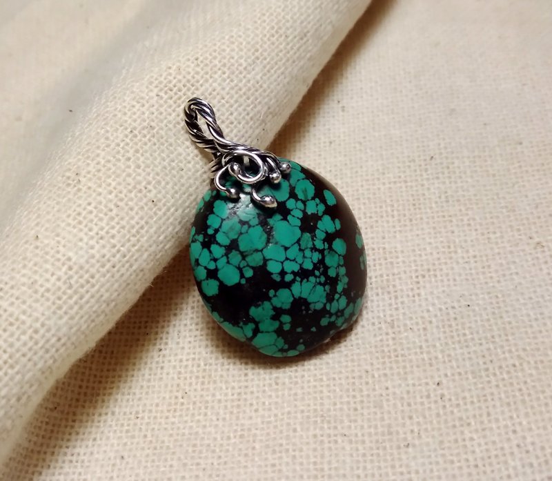 Tibetan turquoise silver wrapped around the fall - Necklaces - Gemstone Green