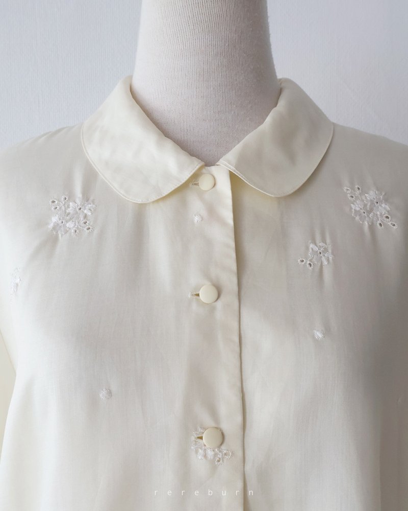 日系復古刺繡薄短袖米黃色棉質古著襯衫 - 女襯衫 - 棉．麻 黃色
