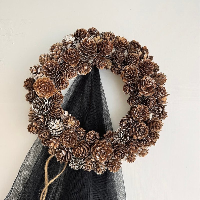 Eden Flower Room Pure Pinecone Dried Wreath - Dried Flowers & Bouquets - Plants & Flowers Brown