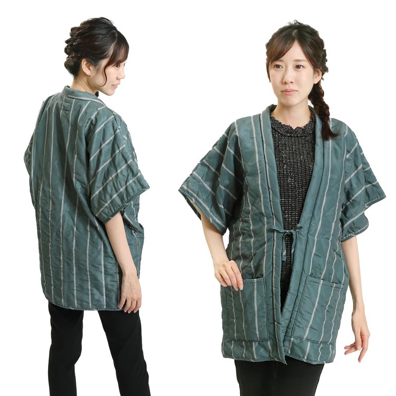 Hanten Quilted Unisex F Size Street/Green - ชุดนอน/ชุดอยู่บ้าน - ผ้าฝ้าย/ผ้าลินิน สีเขียว