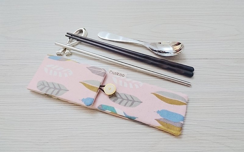 Eco-friendly tableware storage bag cutlery set double chopsticks bag feather pink - Cutlery & Flatware - Cotton & Hemp 