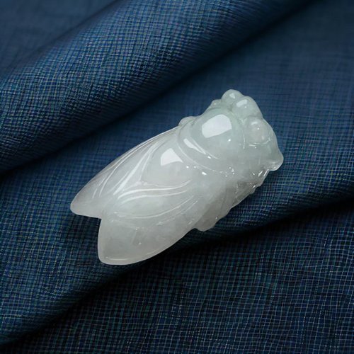 瓔珞珠寶盒 E.L.Jewelry Box 冰糯飄綠翡翠蟬吊飾 | 天然緬甸玉翡翠A貨