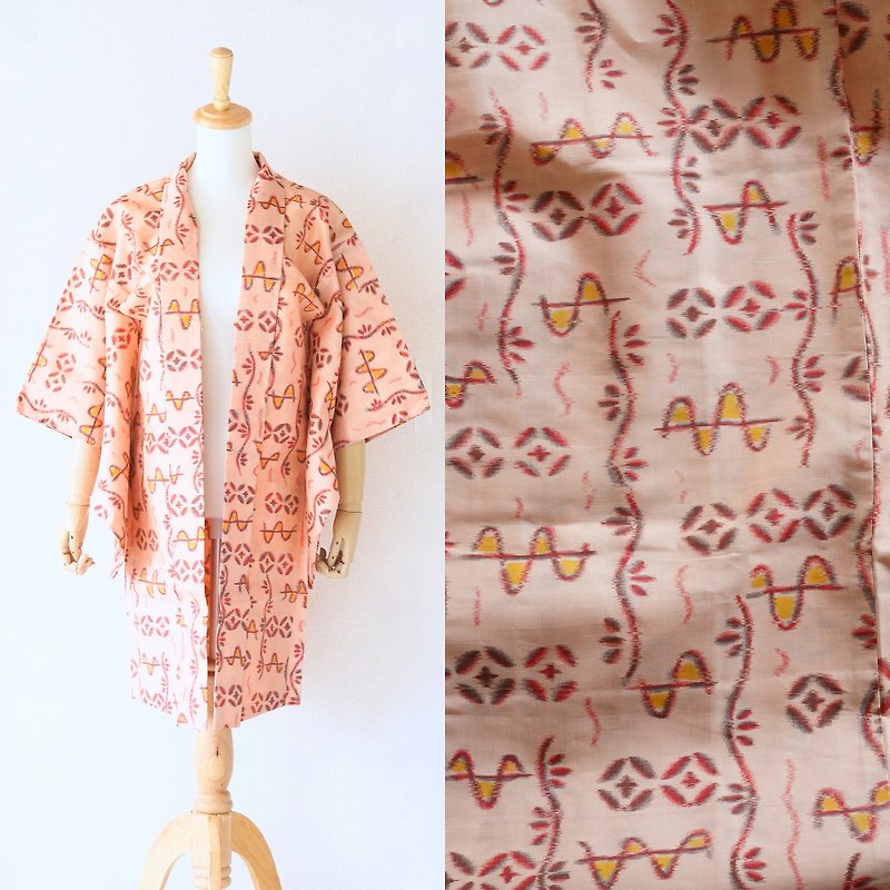 Meisen kimono, Japanese silk kimono, kimono jacket, Japanese fabric /4790 - เสื้อแจ็คเก็ต - ผ้าไหม สึชมพู