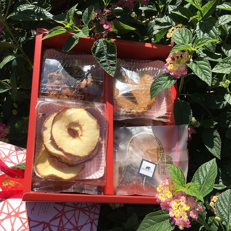 營養師的新年禮盒 英式茶點果乾禮盒A - 水果乾 - 其他材質 