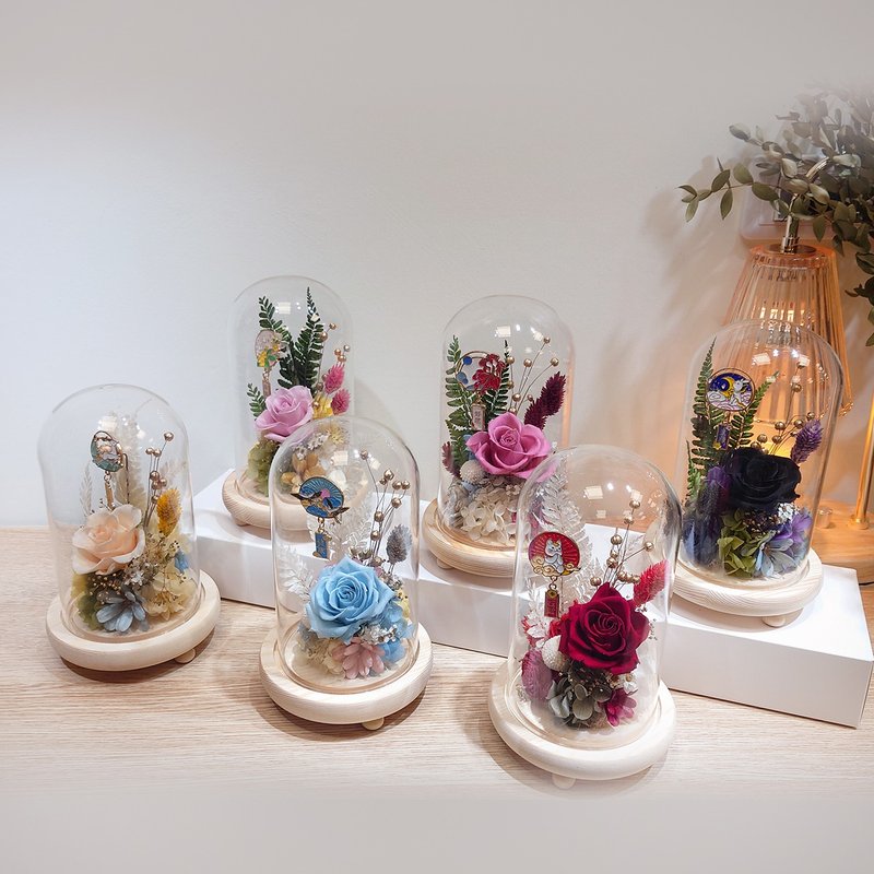 日系永生花LED玻璃罩夜燈/永生花/玫瑰花/擺飾/花禮/禮物/開幕 - 乾燥花/永生花 - 植物．花 多色