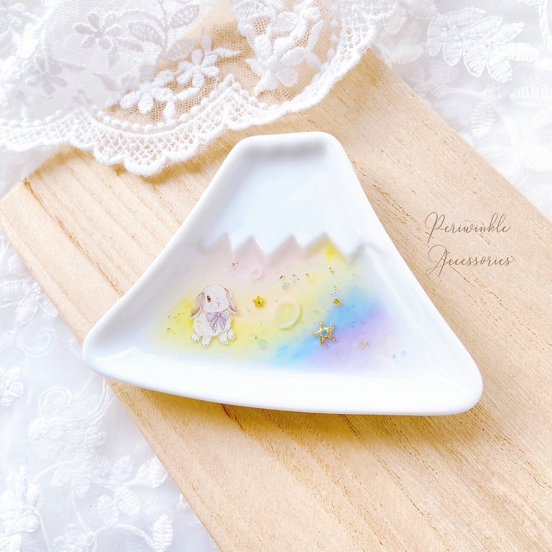 Fuji ceramic plates made in Japan in rainbow colours