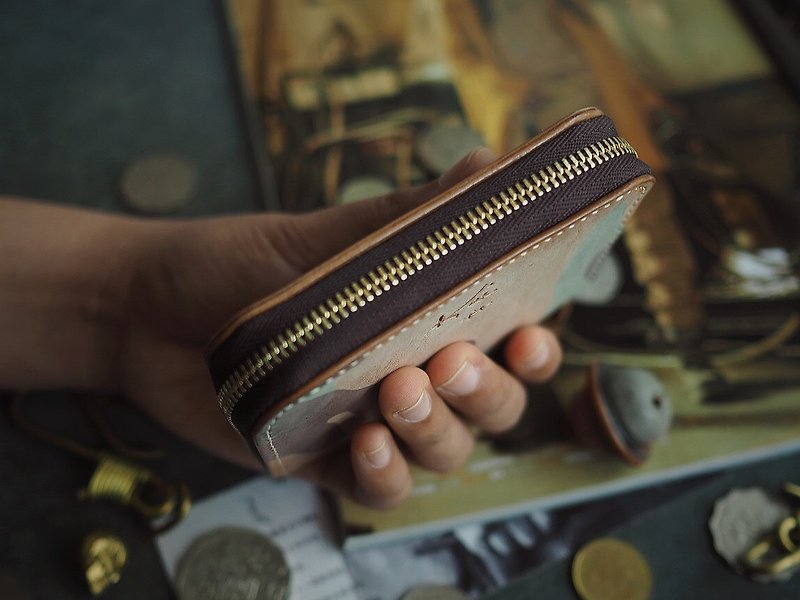 ジッパー小さなハンドバッグ財布カードホルダー小銭入れ純粋な手作り牛革カスタマイズされた彫刻ギフトカスタムギフト - 小銭入れ - 革 多色