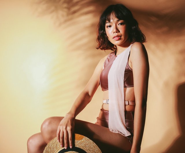 【Bullet by Army of Interns]】アシンメトリー 2ピース 水着 Still suit - Skin / two piece swimwear - ショップ Bullet by