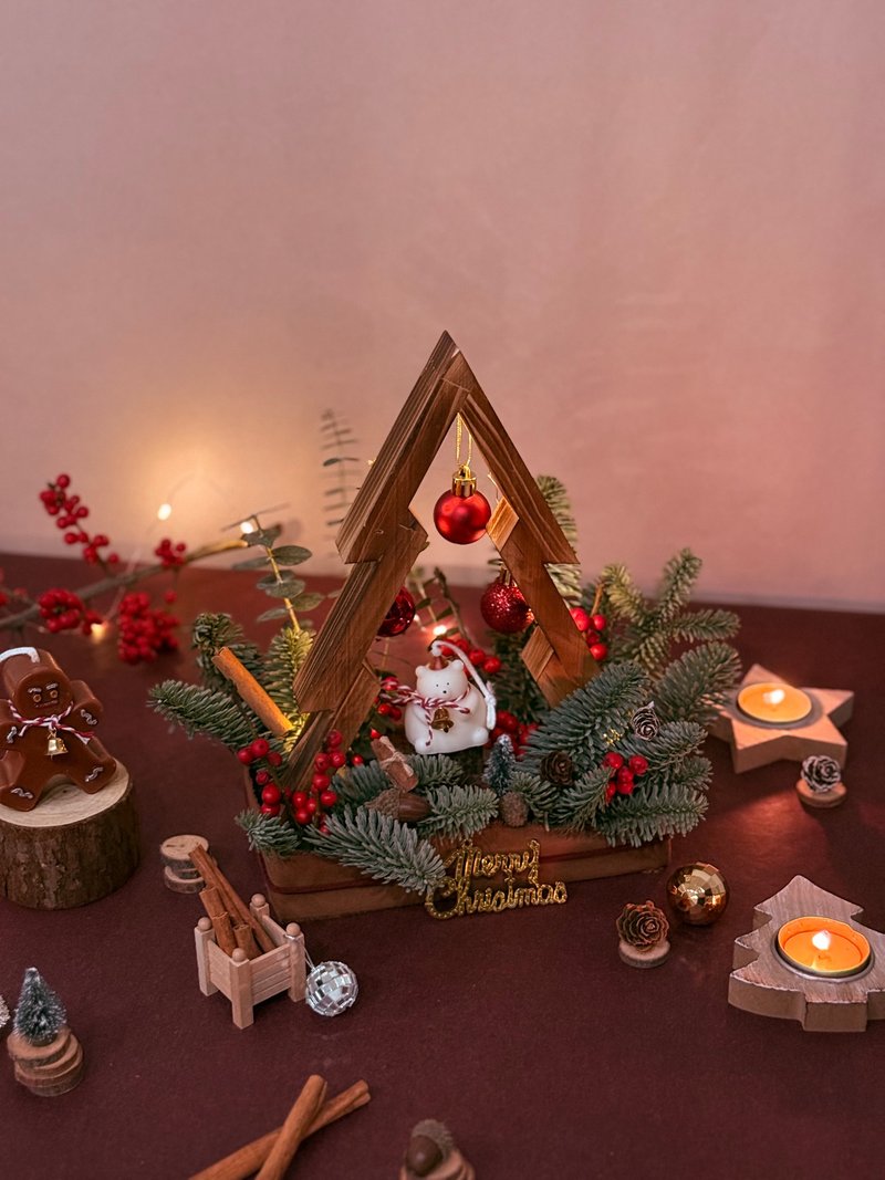 Noble pine Christmas tree ornament x scented candle - ของวางตกแต่ง - พืช/ดอกไม้ 