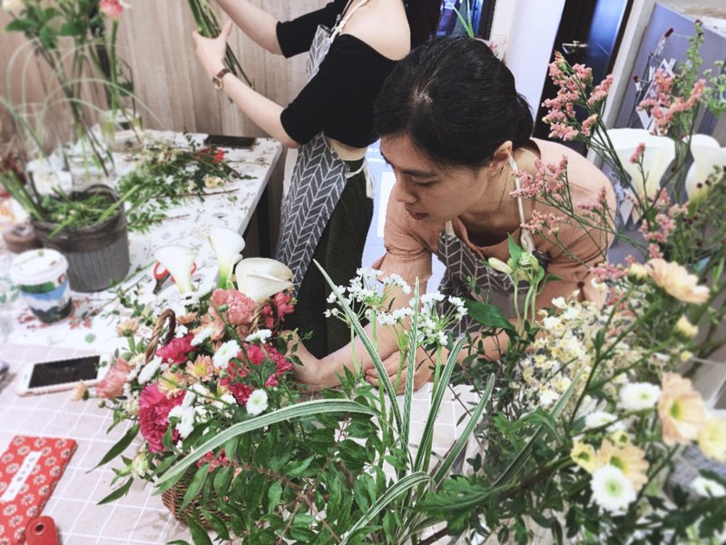 【五倍券優惠】鮮花花材共享活動|插花體驗|花藝愛好者|花藝交流 - 植栽/花藝 - 植物．花 