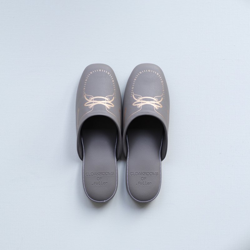 CLOAKROOMS OF .Fuller Indoor Slippers Sailing Boat MOCASIN - Gray Gold - Indoor Slippers - Faux Leather Gray