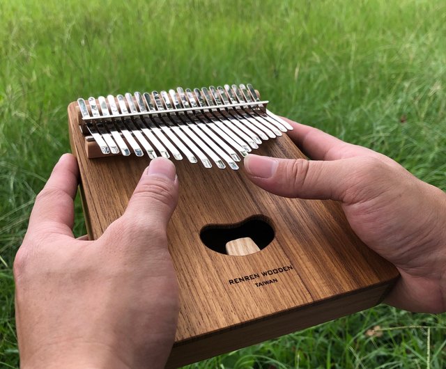 21トーンカリンバ無垢材サムピアノビルマチークの木一流ウッド