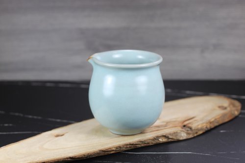 自然釉文創工作室 【送禮好物】360~400ml 汝窯無把 手拉坯 咖啡下壺 茶海 公道杯
