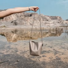タイ発 RUST BRAND 10色展開 BACKET BAG RUST BRAND【ブランド直営】Pinkoiアジア最大級の通販サイト