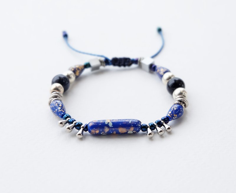 Mixed beads silver materials string bracelet in blue and black - Bracelets - Other Materials Blue