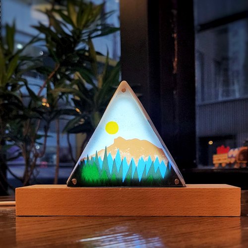 Lab Become Us 油畫燈箱 【擴香石燈箱】 香港獅子山 / 移民禮物 / 支援來圖訂製