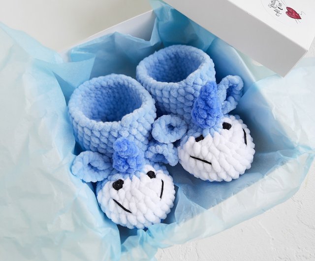 Unicorn best sale baby booties