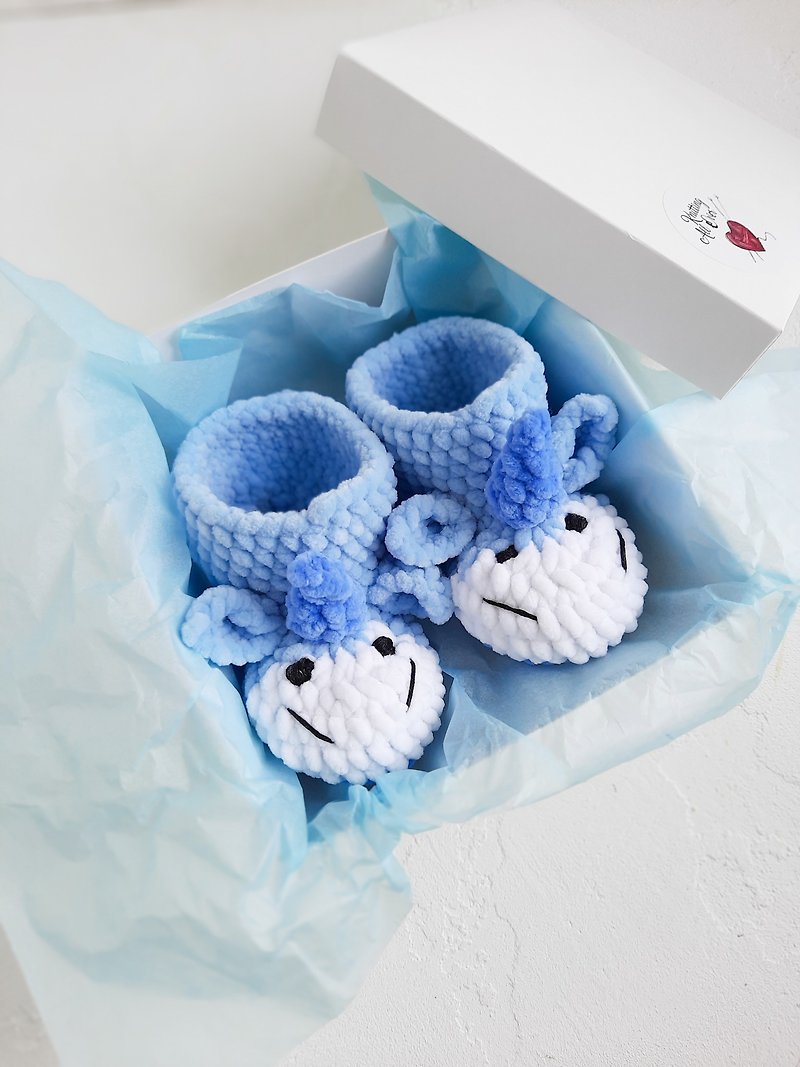 Knit baby booties for boy unicorn baby shoes - รองเท้าเด็ก - วัสดุอื่นๆ สีน้ำเงิน