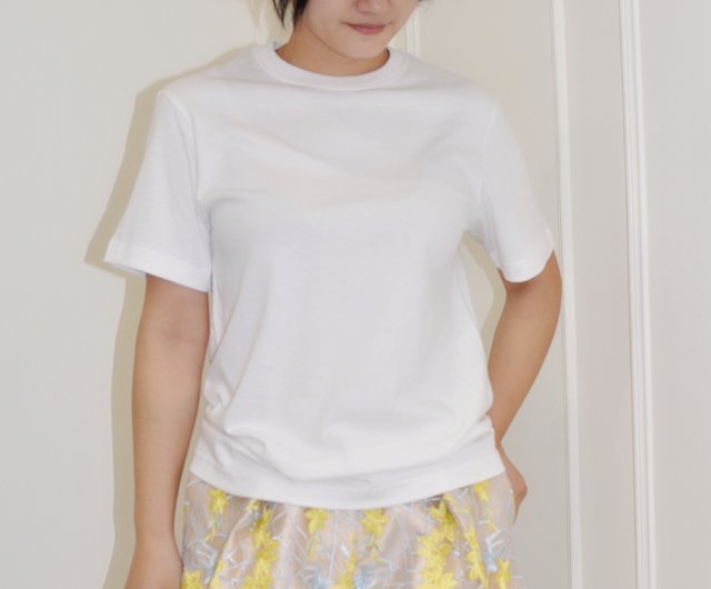 フラット135 X台湾デザイナーシリーズ綿100％弾性ラウンドネックショートバージョンTシャツMIT 5色        