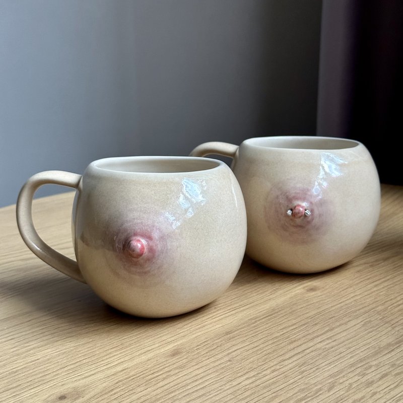Handmade Ceramic Mug with Women Boob & Pierced Nipple Design – 420ml for Coffee - 咖啡杯/馬克杯 - 陶 多色