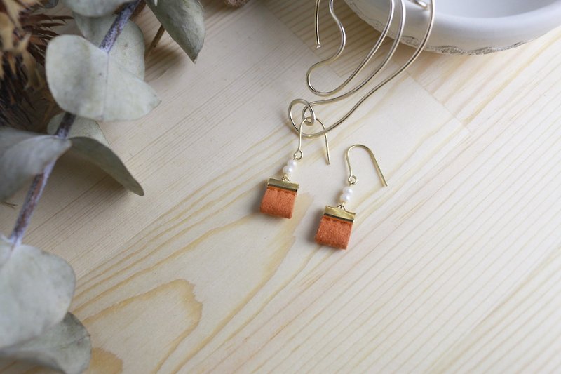 New autumn / winter with beaded earrings Be myself // autumn wind orange ve058 - Earrings & Clip-ons - Other Materials Orange