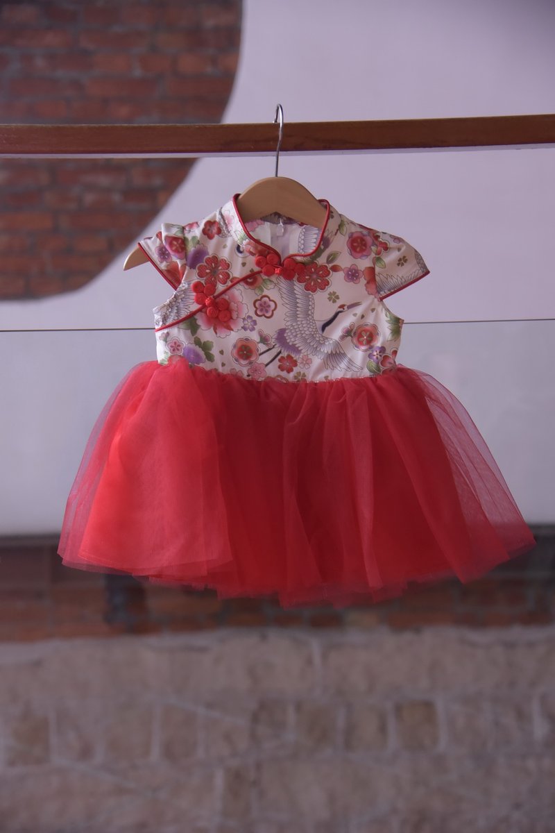 Zero size 40% off Angel Nina’s handmade customized cheongsam and improved children’s dress for the flower girl’s birthday - ชุดเด็ก - กระดาษ สีดำ