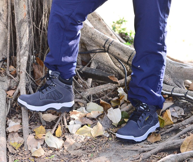 MIT【輕量防水登山靴-男款黑色】登山靴 登山鞋 防水 防滑 - 男靴/短靴 - 防水材質 黑色