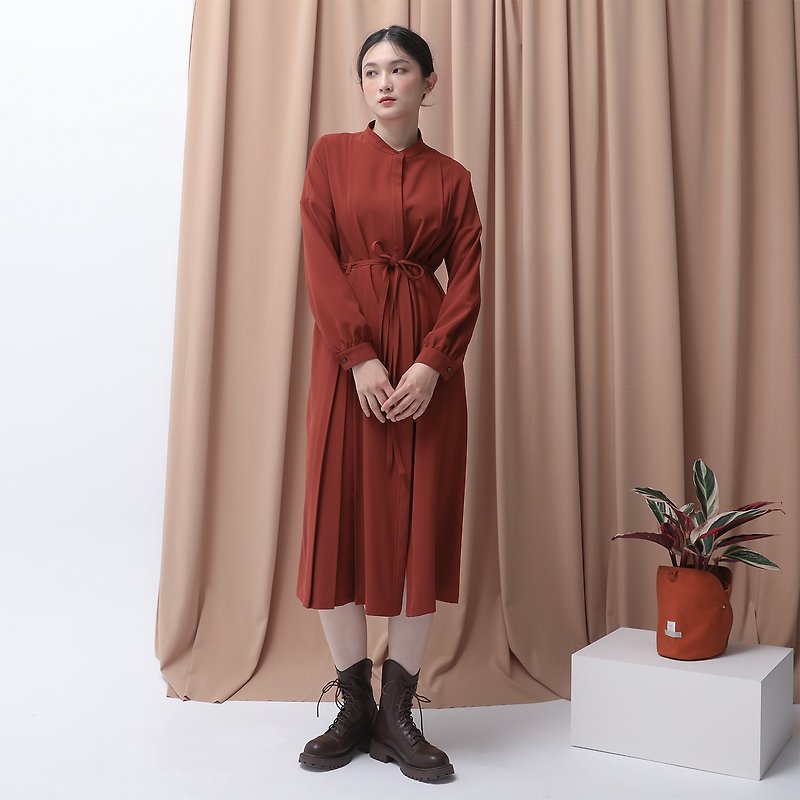 [Classic original] Guangyin_Time pleated dress_CLD516_Maple Red - เสื้อเชิ้ตผู้หญิง - เส้นใยสังเคราะห์ สีแดง