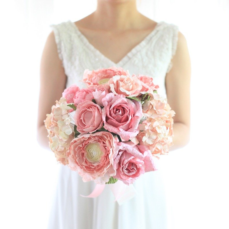 MB106 : Blush Bridal Bouquet Medium Bouquet Love is in the air Size 10.5"x16" - Wood, Bamboo & Paper - Paper Pink