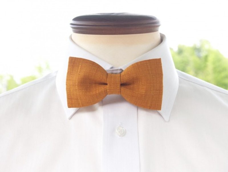 TATAN Japanese style weaving bow tie (mustard color) - หูกระต่าย/ผ้าพันคอผู้ชาย - ผ้าฝ้าย/ผ้าลินิน สีส้ม