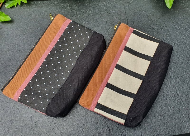 STAND BY ME Canvas pouch Lovely Black and Pink color design YKK zipper - Wallets - Cotton & Hemp Pink