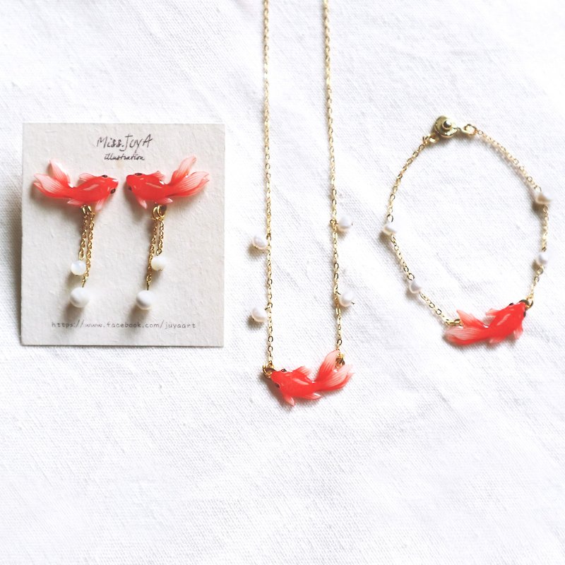 Red goldfish jewelry set - ต่างหู - พลาสติก สีแดง