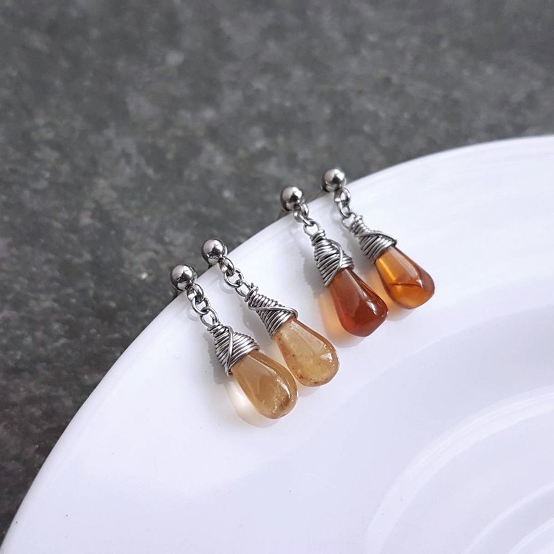 蜜糖Honey。金黃榴石手作白鋼耳針  不怕水防過敏 - 耳環/耳夾/耳骨夾 - 不鏽鋼 橘色