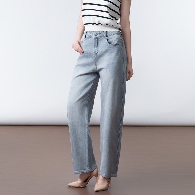 【ICare】灰藍水洗直筒牛仔老爺褲(M-L) | 女牛仔寬褲 休閒長褲 - 女長褲 - 棉．麻 藍色