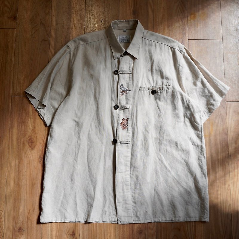 About vintage. DeSigner's Club Tyrolean Shirt Tyrolean shirt with embroidered birds and - เสื้อเชิ้ตผู้ชาย - ผ้าฝ้าย/ผ้าลินิน ขาว