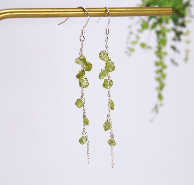 Green olives vines Stone long earrings 925 Silver ear hook (painless Clip-On can be changed) - Earrings & Clip-ons - Semi-Precious Stones Green