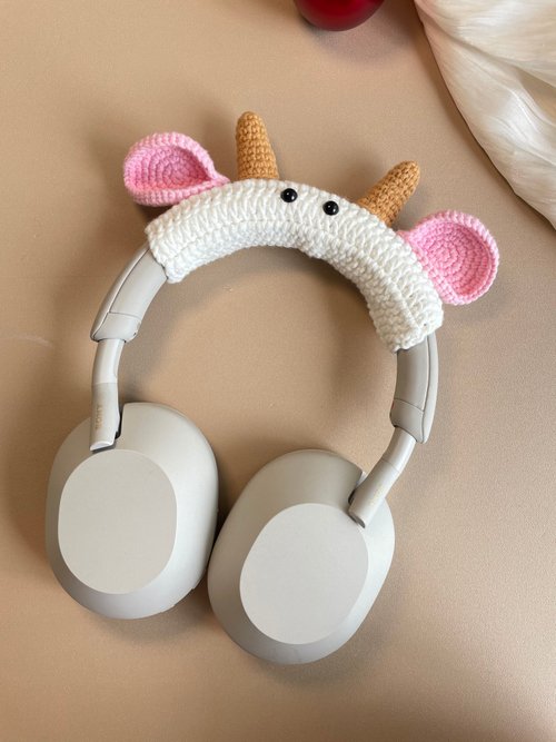 Pawpawcrochet 手工鉤織奶牛造型原創設計AirPod Max/索尼XM5 頭戴式耳機保護套