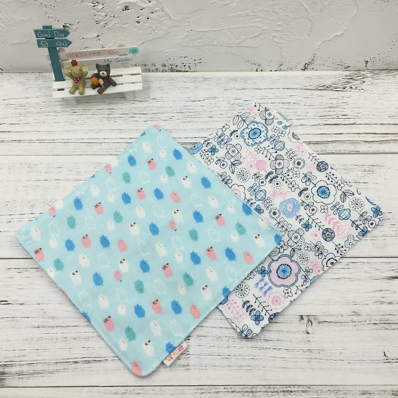 G12-soft feel gauze handkerchief (six layers of gauze) double-sided pattern pigs & Nordic style line flowers - Bibs - Cotton & Hemp 