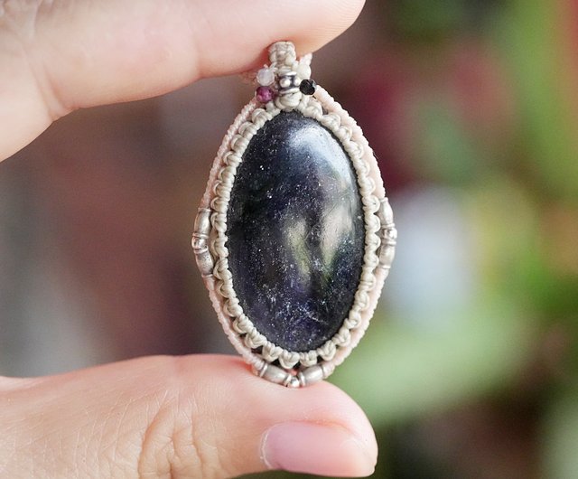 星屑の夜空 アイオライトサンストーン マクラメネックレス2013