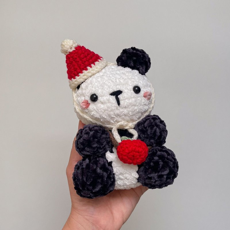 Crochet Panda Amigurumi - Handmade Plush Toy - 公仔/玩偶 - 棉．麻 白色