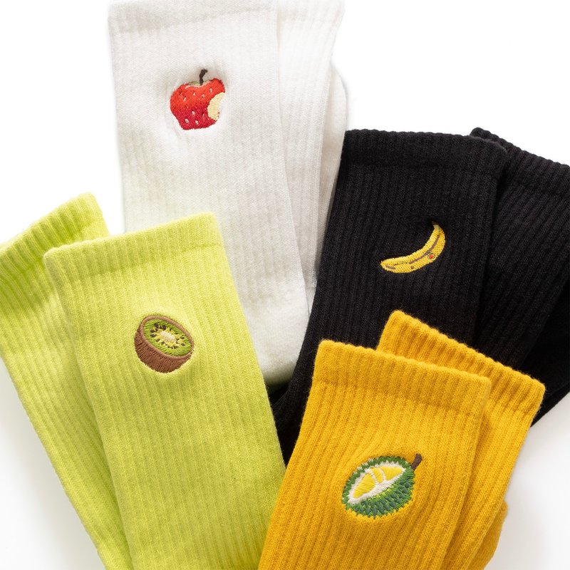 【GOOD DAY】Fruit Graphic Embroidery Socks - 4 Colors (ZA089) - ถุงเท้า - ผ้าฝ้าย/ผ้าลินิน หลากหลายสี