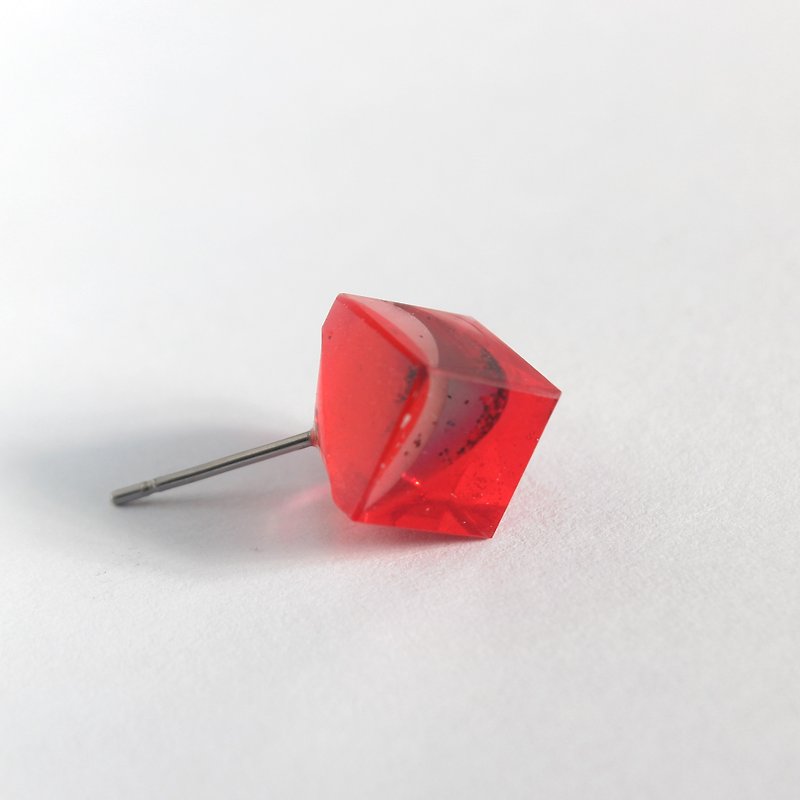 無限寶石 / 現實 - REALITY / 冰晶方塊樹脂耳環 - 單隻 - 耳環/耳夾 - 樹脂 紅色