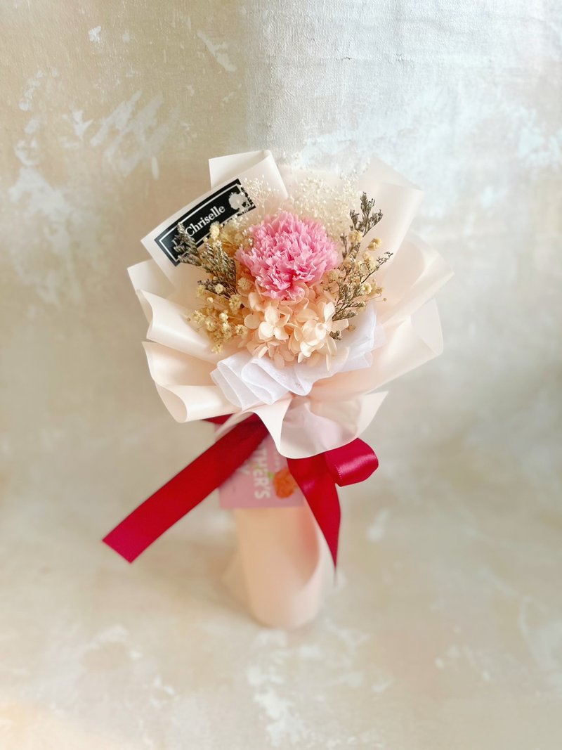 只限香港 母親節花束系列 尊貴媽媽 紅色 康乃馨 永生花 保鮮花 - 乾燥花/永生花 - 植物．花 紅色