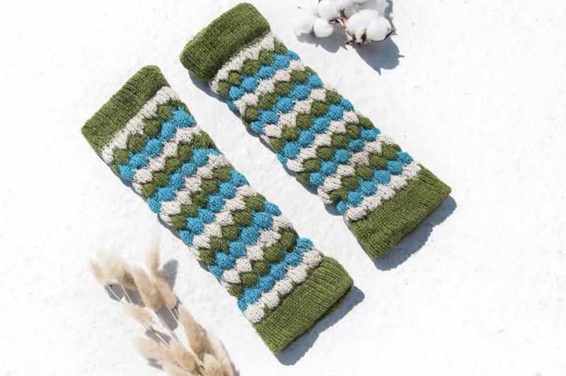 Hand-knitted pure wool knit socks/woven wool socks/inner brushed socks/warm socks-blue sky - ถุงเท้า - ขนแกะ หลากหลายสี