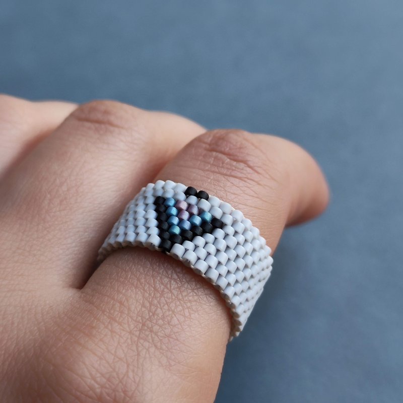 Geometric design ring | Bead ring | Gray ring | Handmade jewelry | Abstract ring - 戒指 - 玻璃 灰色