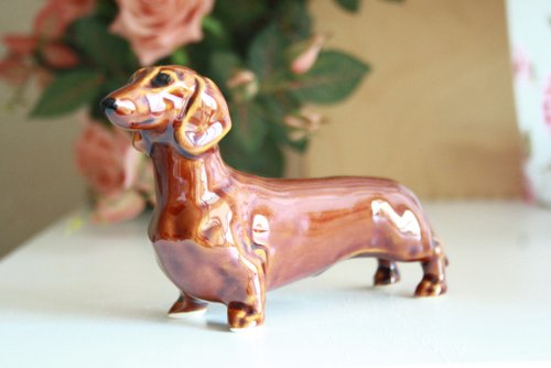 【美品】犬　ダックスフンド　陶器　置物　インテリア　工芸品　美術品　A3271 美品】犬 ダックスフンド 陶器 置物 インテリア 工芸品 美術品