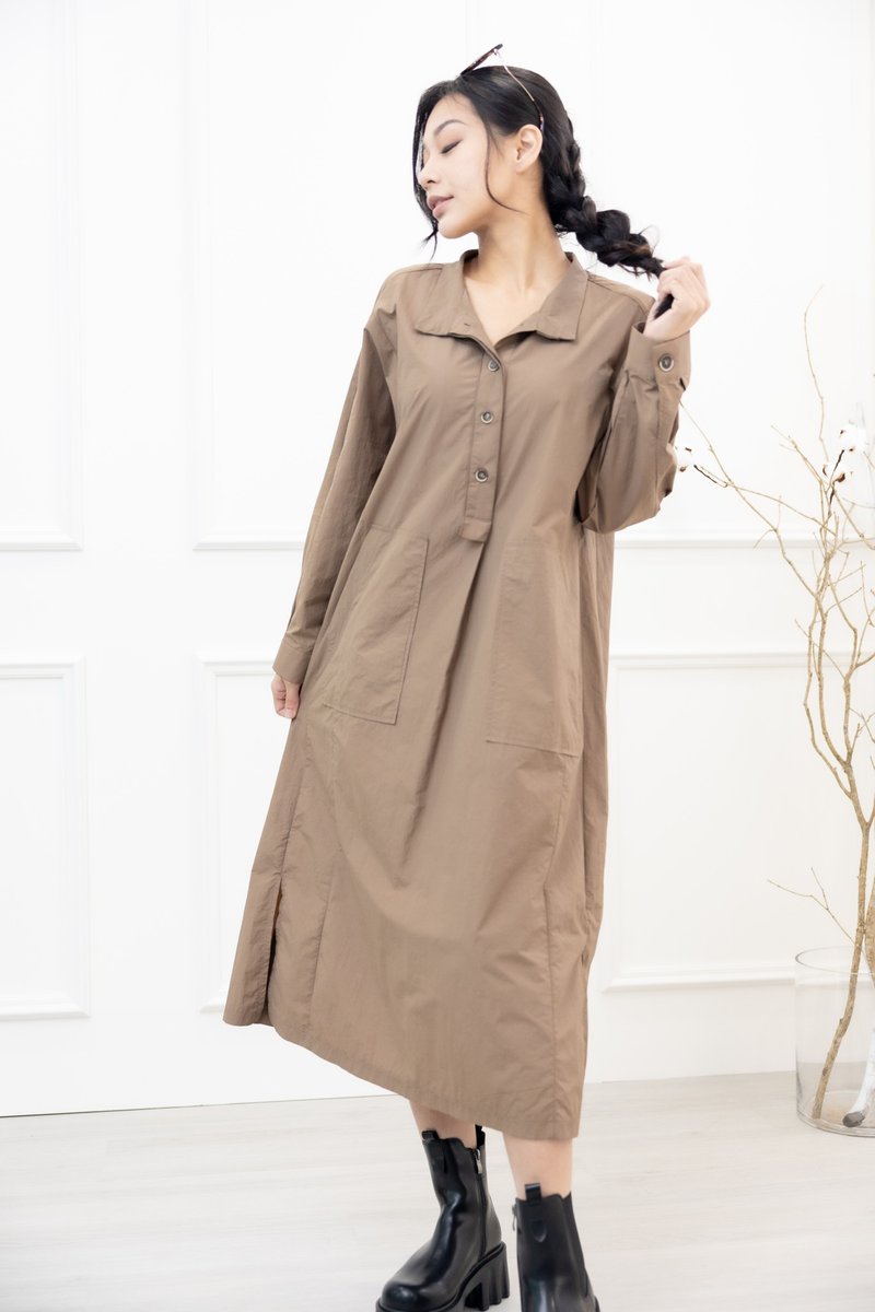 Long-sleeved dress with side pockets in light Khaki - One Piece Dresses - Other Materials Khaki