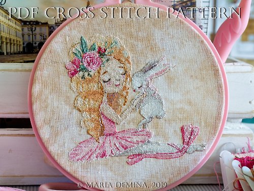 LittleRoomInTheAttic Ballerina And Baby Bunny PDF cross stitch pattern 芭蕾舞 女孩 兔子 十字绣