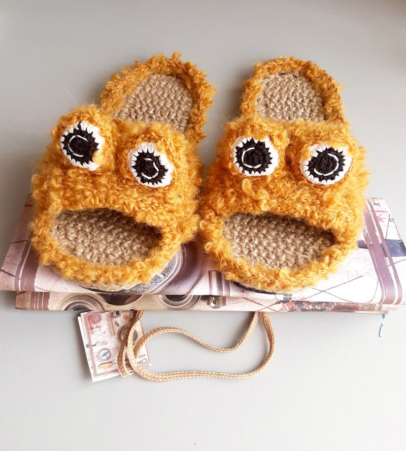 Frog slippers mustard open-toe Christmas Gift Wrapping - Indoor Slippers - Cotton & Hemp Orange