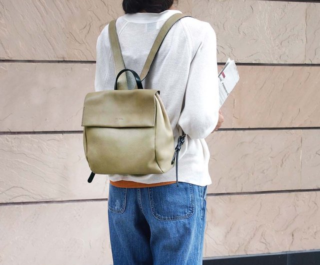 Urban Fashion Japan Lightweight Textured Leather Backpack Made in